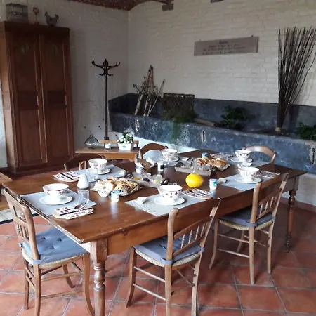 L'atterrissage 住宿加早餐酒店