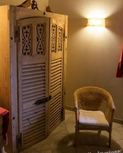 Couette-café L'atterrissage 3*